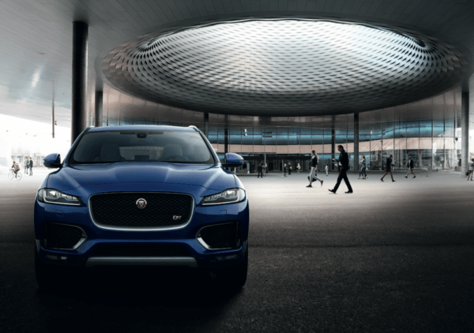 Jaguar-FPace-2016-4